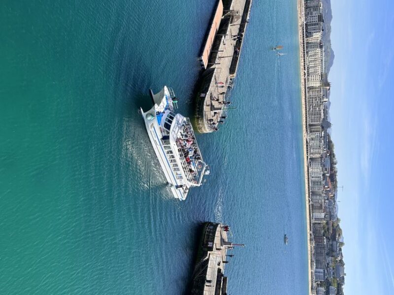 San Sebastian: Panoramic Catamaran Tour of the Bay and Coast - Audio and Accessibility