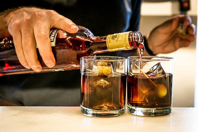 San Sebastián Pintxos Tour: Delicious Food, Drinks & Ambience - Indulging in Pintxos and Local Drinks