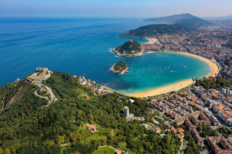 San Sebastian: Private Walking Historic & Cultural Tour - Key Points