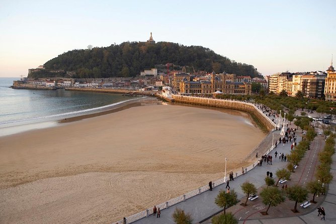 San Sebastian Shared Cultural Walking Tour - Meeting and Pickup Details