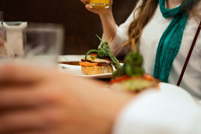 San Sebastian SIGHTSEEING and PINTXOS - Private Cultural & Gastronomic Adventure - Inclusions and Amenities