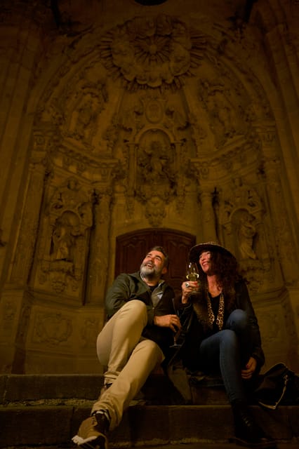 San Sebastián Walking Dinner Tour With Basque Bites - Local Expertise