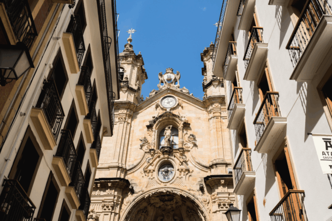 San Sebastian Walking Tour With Pintxo and Drink - Booking Details