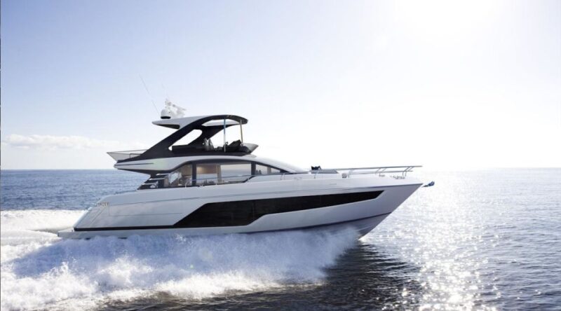 San Sebastian: Yacht Cruise With Fireworks Experience - Scenic Yacht Cruise