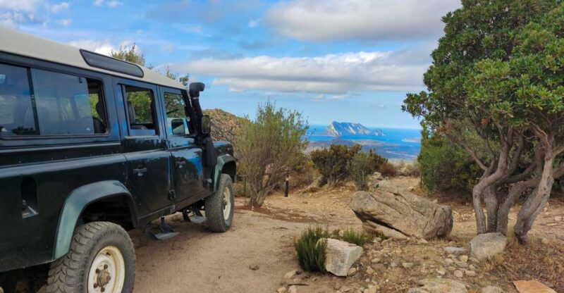 San Teodoro: Rio Pitrisconi Jeep and Hiking Tour - Key Points