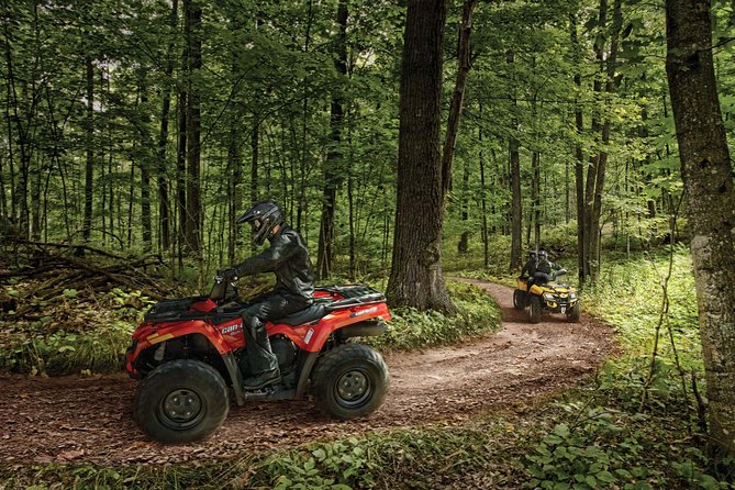 Sand Hollow ATV Rentals - New 4 Person UTV Bring up to 4 People Per Machine - Whats Included in the Rental