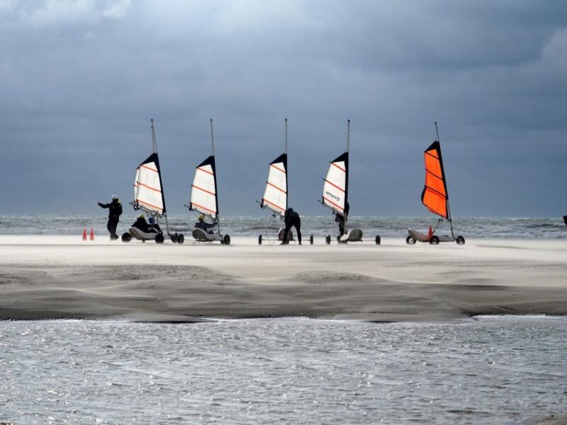 Sand Yachting Lesson On The Berck Beach - Getting to the Canoeing Club