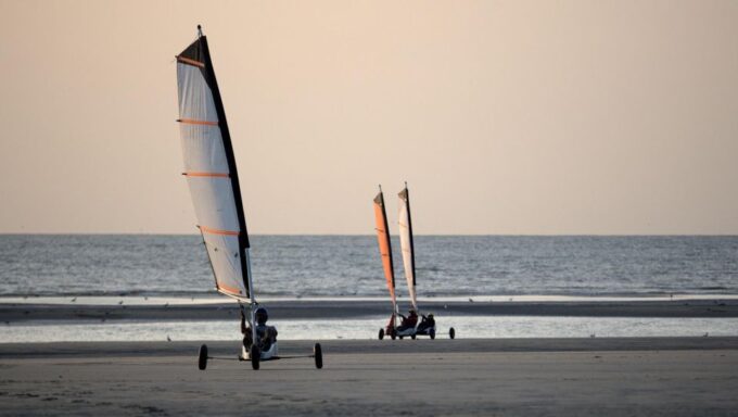 Sand Yachting Lesson On The Berck Beach - What to Expect on the Beach