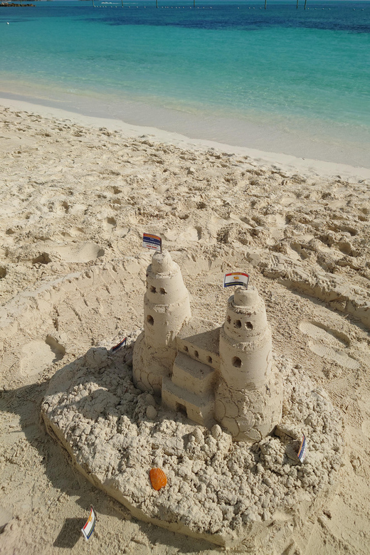 Sandcastle Sculpting+Reef Snorkeling+Banana Boat+BeachPicnic - Key Points