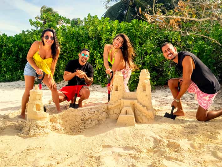 Sandcastle Sculpting+Reef Snorkeling+Banana Boat+BeachPicnic - Sandcastle Sculpting
