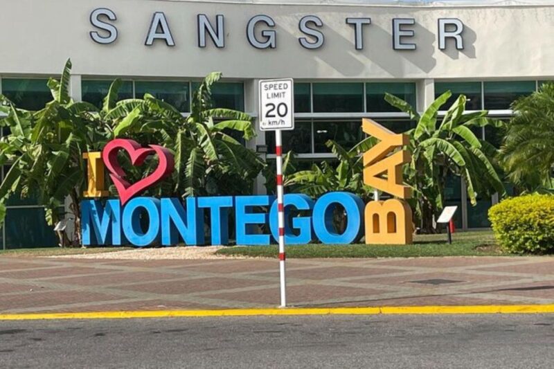 Sangster International Airport:Private Transfer to Ocho Rios - Amenities Included