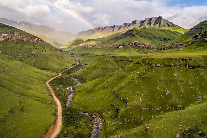 Sani Pass 4 X 4 Tour and Lesotho Full Day Tour From Durban - 4 X 4 Vehicle Experience