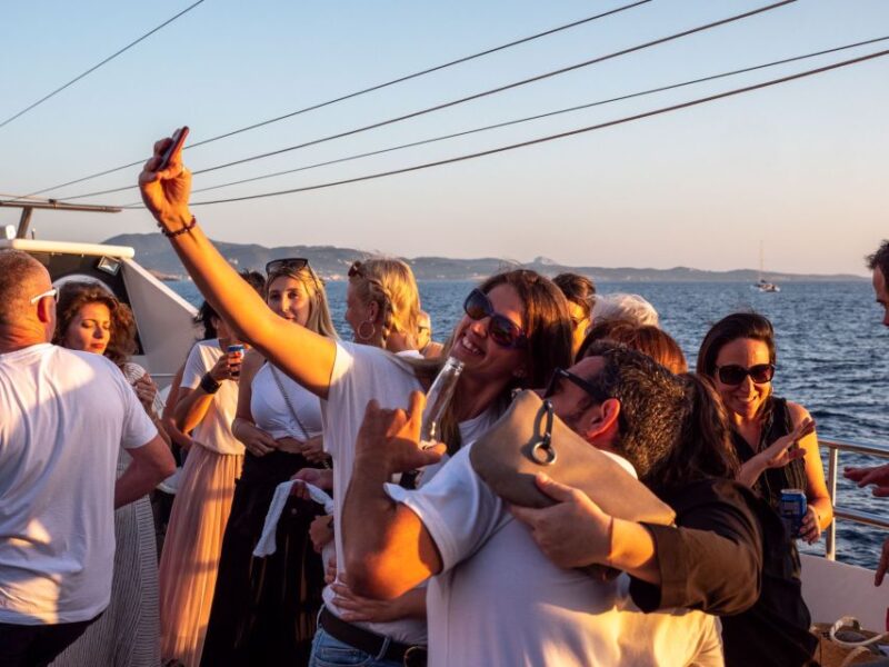 Sant Antoni De Portmany: Sunset Cruise With Drinks and Music - Experience Highlights