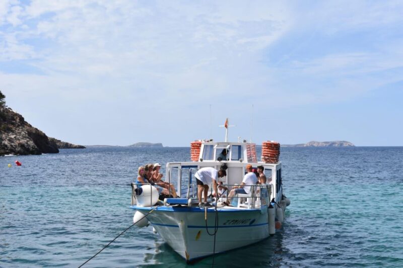 Sant Antoni: Round-Trip Ferry Transfer to Cala Salada Beach - Adventuring to Cala Saladeta