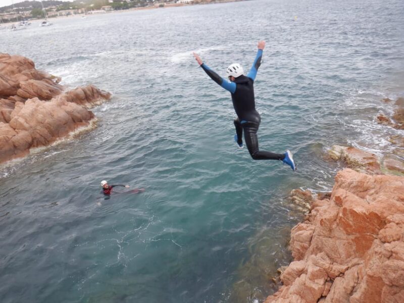 Sant Feliu De Guixols: Coasteering Jumps in the Sea - Participant Requirements