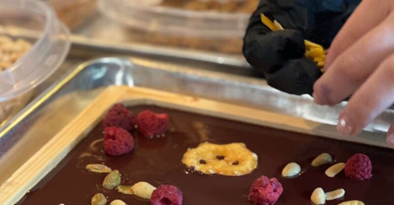 Santa Barbara: Chocolate Bar and Art Box Making Workshop - Chocolate Options