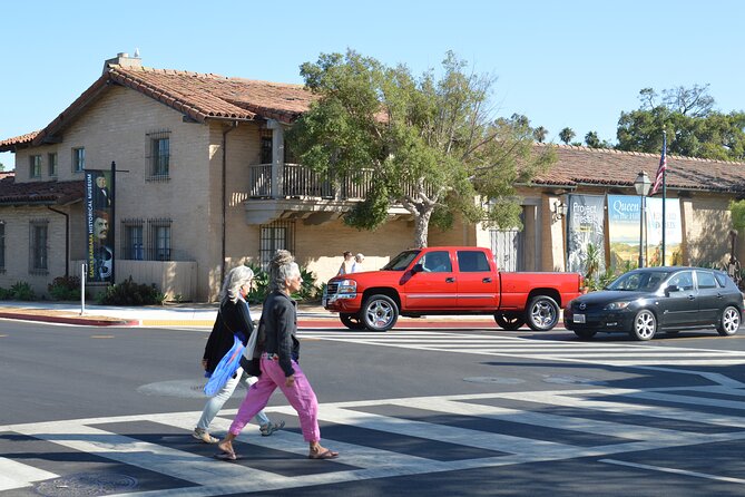 Santa Barbara Scavenger Hunt Walking Tour and Game - Smartphone Scavenger Hunt