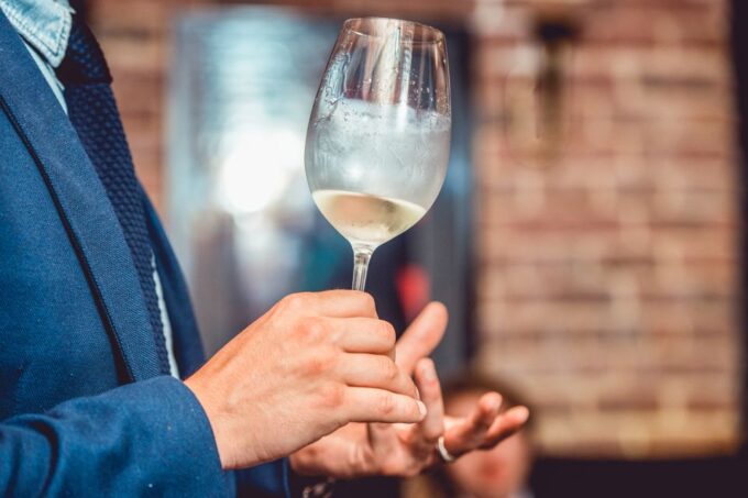 Santa Barbara: Sparkling Wine Walking Tour - Highlights of the Tour