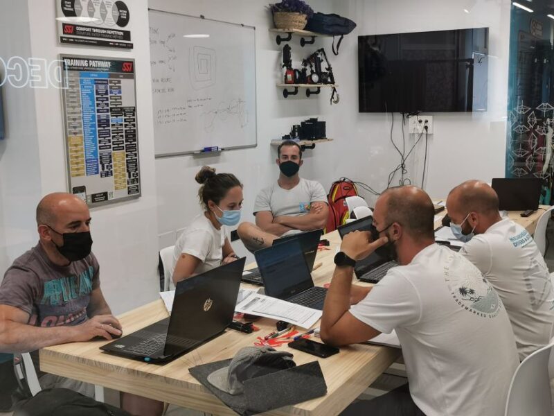 Santa Cruz De Tenerife: SSI Open Water Diver Course - Diving Insurance Coverage