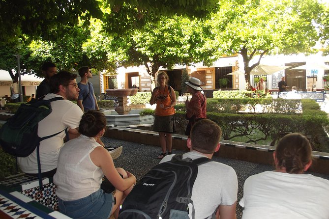 Santa Cruz Jewish Quarter Guided Tour in Seville - Meeting Point