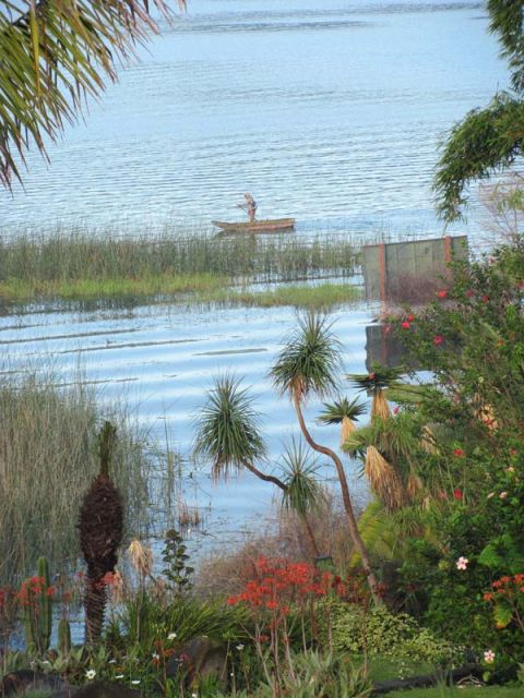 Santa Cruz La Laguna 6-Hour Adventure Activities Tour - Kayaking Segment