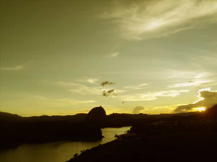 Santa Elena and Guatape Full-Day Sightseeing Tour - Key Points