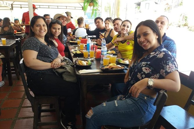 Santa Fe De Antioquia Tour With Western Bridge Visit - Key Points