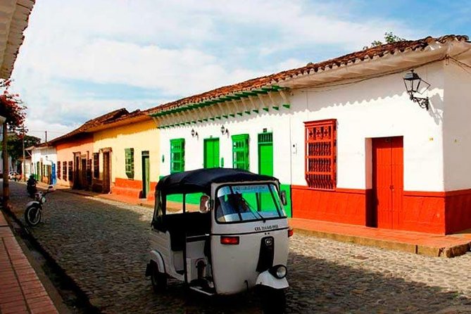 Santa Fe De Antioquia Tour With Western Bridge Visit - Historical and Heritage Tour