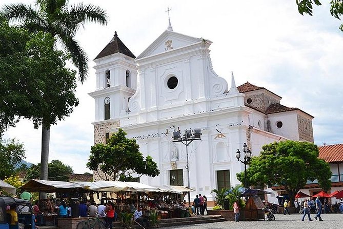 Santa Fe De Antioquia Tour With Western Bridge Visit - Pickup Information