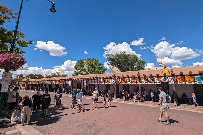 Santa Fe Scavenger Hunt Walking Tour and Game - How the Tour Works