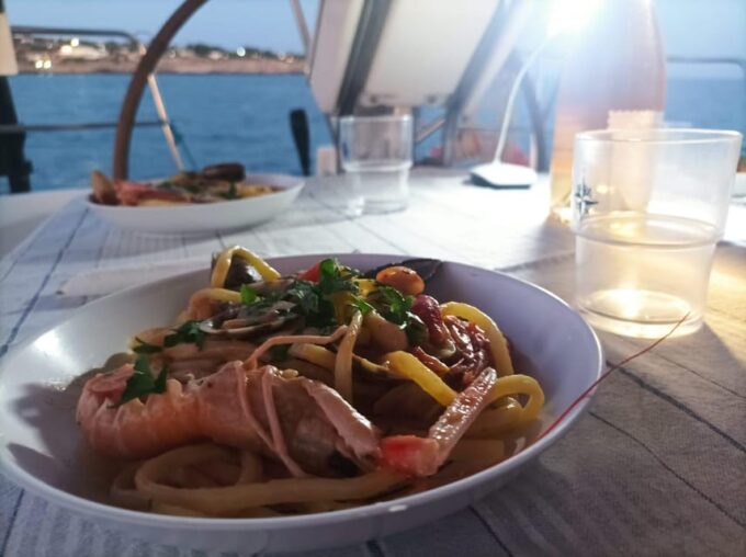 Santa Maria Di Leuca: Sailing Trip With Lunch - Dining Experience
