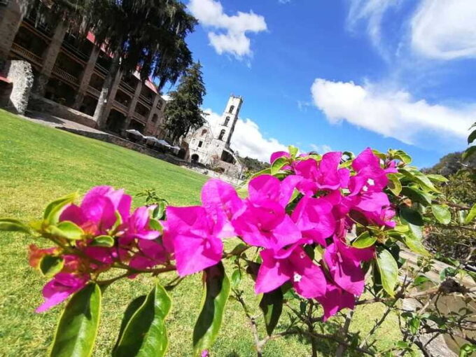 Santa María Regla Tour: Unveiling Natural Treasures - Transportation and Guides