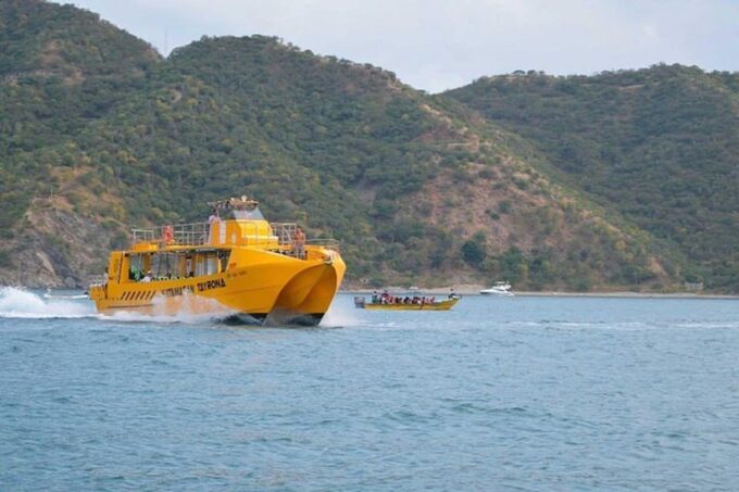 Santa Marta: Boat Between El Rodadero and Inca Inca Beach - Booking and Safety Information