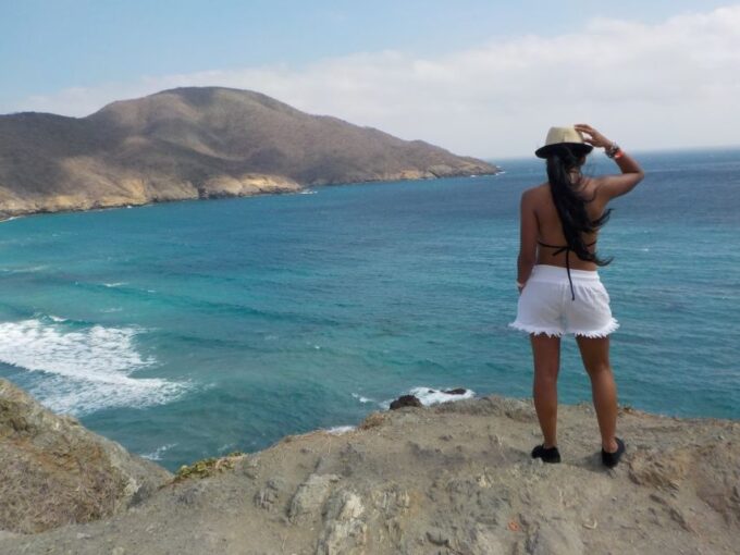 Santa Marta: Cristal Beach Day-Trip - Meeting Point and Pickup
