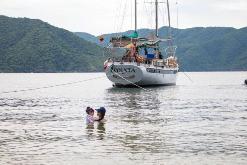 Santa Marta: Sailboat Day Tour to Tayrona Park - Customer Reviews and Feedback