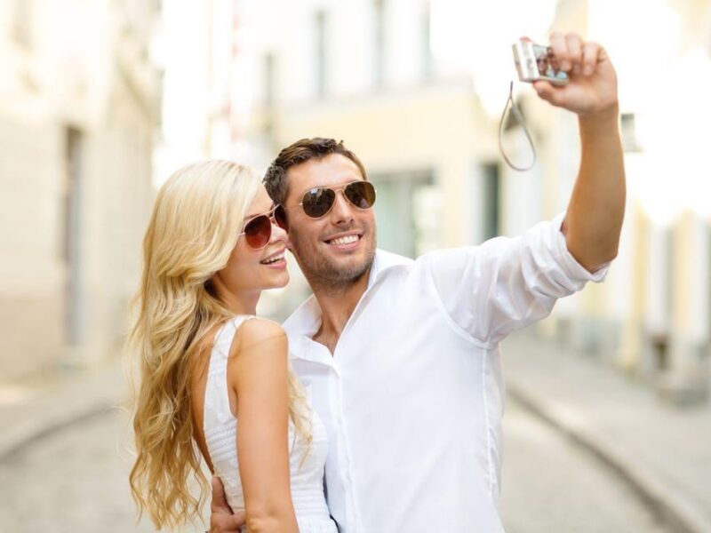 Santa Ponca: Couplewalk, Fun Game and City Walk for Couples - Booking and Cancellation Policy