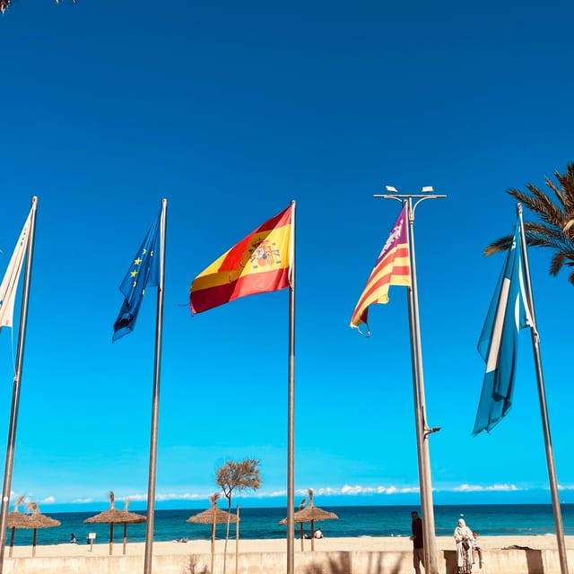 Santa Ponca: Couplewalk, Fun Game and City Walk for Couples - Getting to the Meeting Point