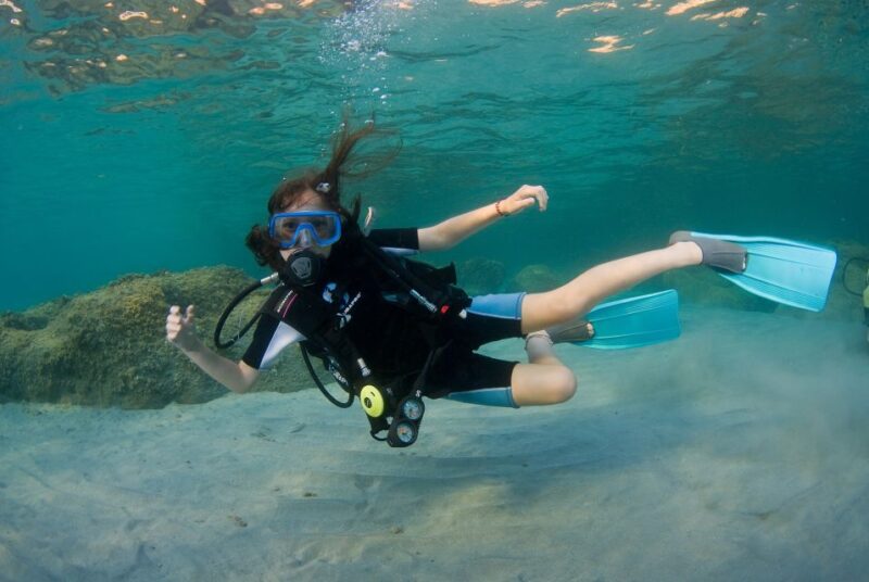 Santa Ponsa: Try Scuba Diving in a Marine Reserve - Instructor Qualifications