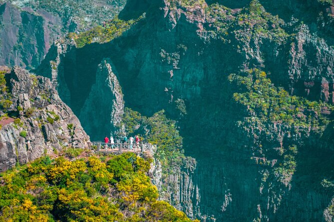 Santana, Arieiro Peak and Machico Golden Beach Experience - Tour Details