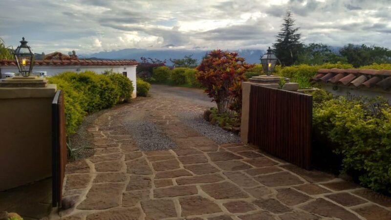 Santander: Explore Nature and Culture - Exploring Baricharas Cobblestone Streets