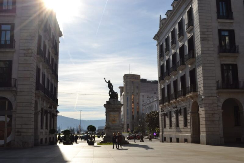 Santander: Santander on Fire 1941 Historic Walking Tour - Guided Storytelling