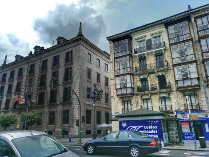 Santander: Santander on Fire 1941 Historic Walking Tour - Suitable for All Ages
