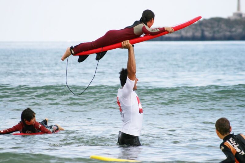 Santander: Surf Lessons on Playa De Somo - Included Essentials