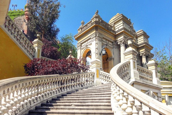 Santiago Airport Transfers: Santiago Airport SCL to Santiago in Luxury Van - Availability and Booking