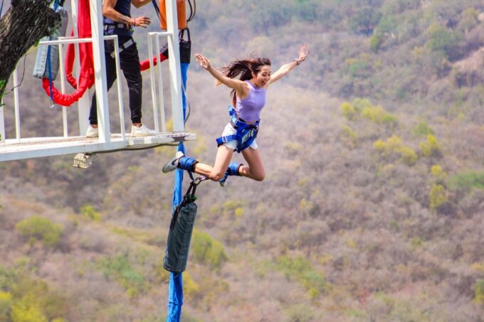 Santiago: Bungee Jumping at Cola De Caballo Park - Frequently Asked Questions