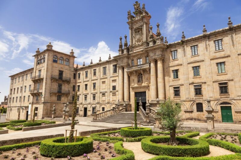 Santiago: City Highlights Guided Walking Tour - Experiencing the Mercado De Abastos