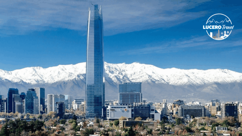 Santiago: City Highlights Walking Tour - Guided Experience
