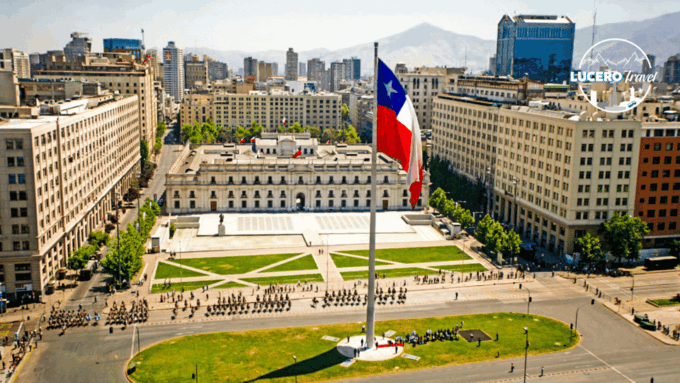 Santiago: City Highlights Walking Tour - Tour Highlights and Activities