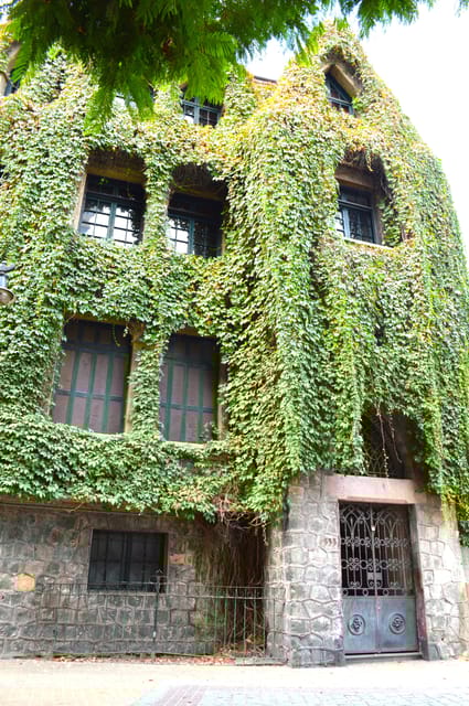 Santiago City Tour + Human Rights and Neruda's Museum - Testimonials and Reviews