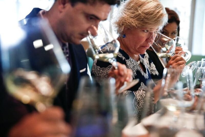 Santiago: Concha Y Toro Winery 4-Hour Tour & Sommelier Class - Key Points
